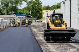 Best Driveway Sealing  in Shawneeland, VA